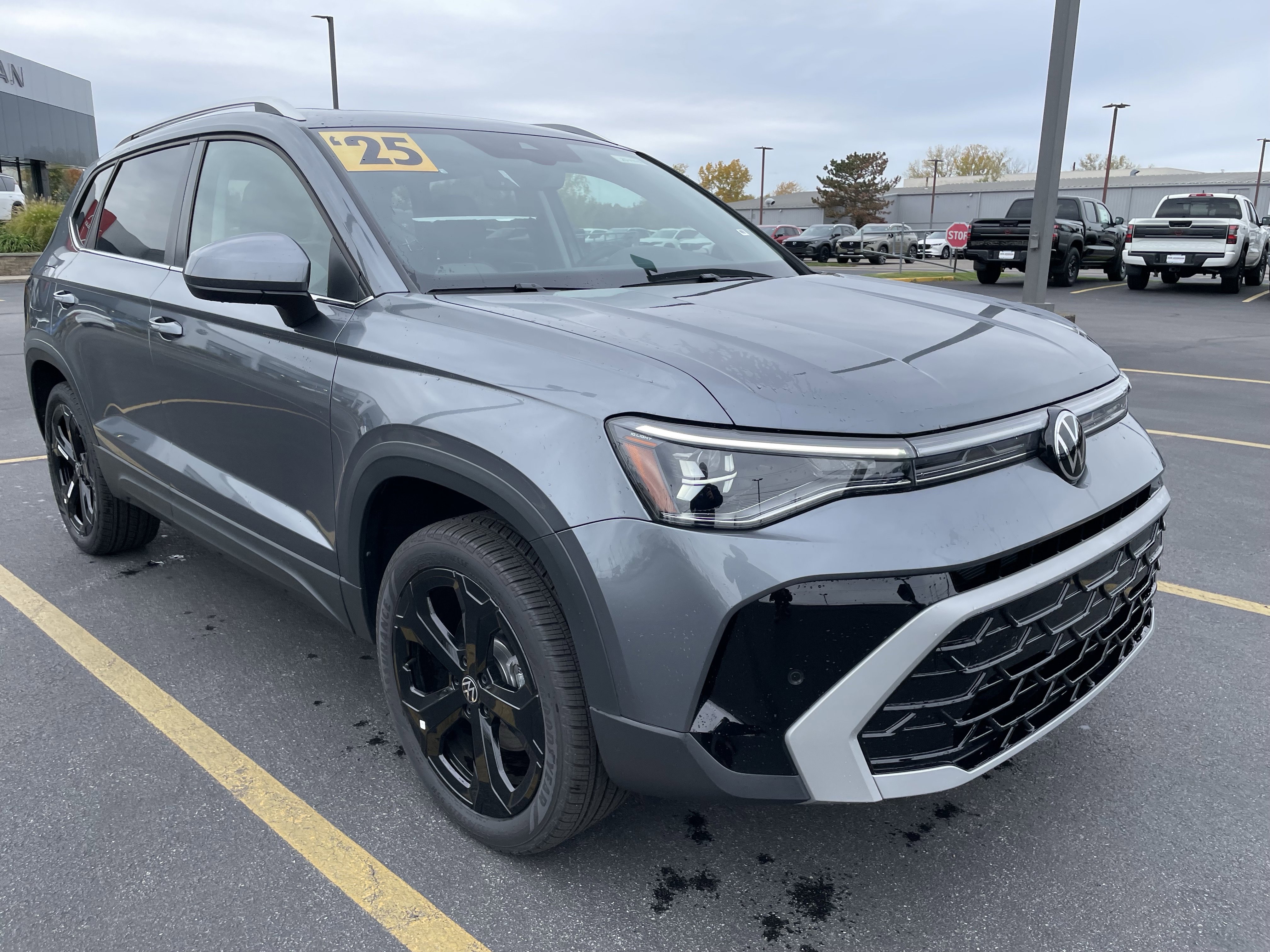 2025 Volkswagen Taos