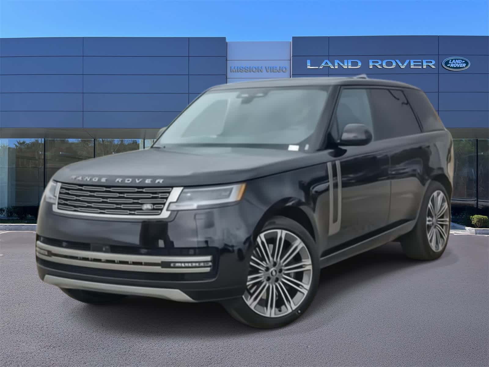 2025 Land Rover Range Rover SE P530 SWB