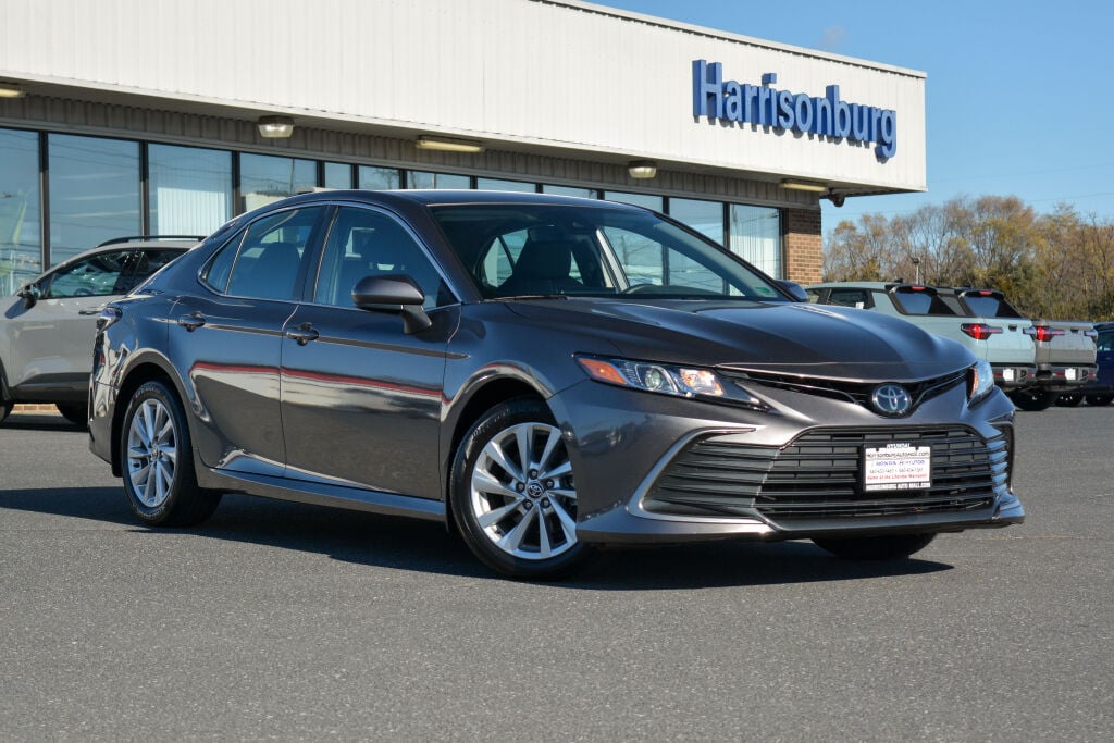 Photo of 2023 Toyota Camry LE