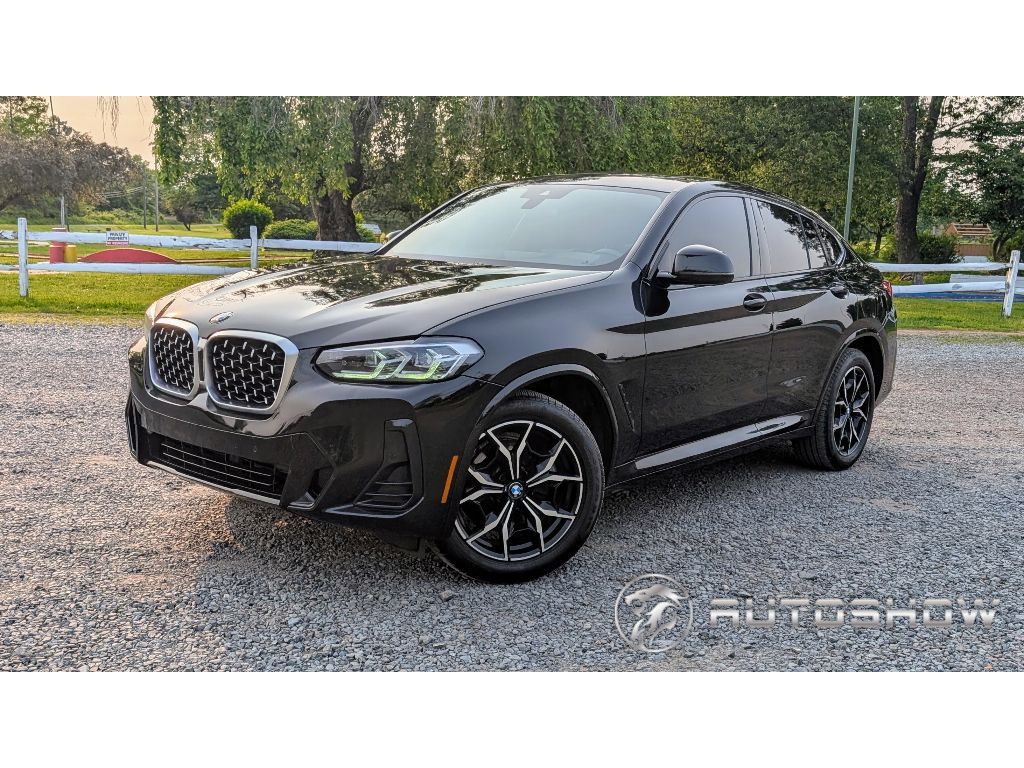 2022 BMW X4