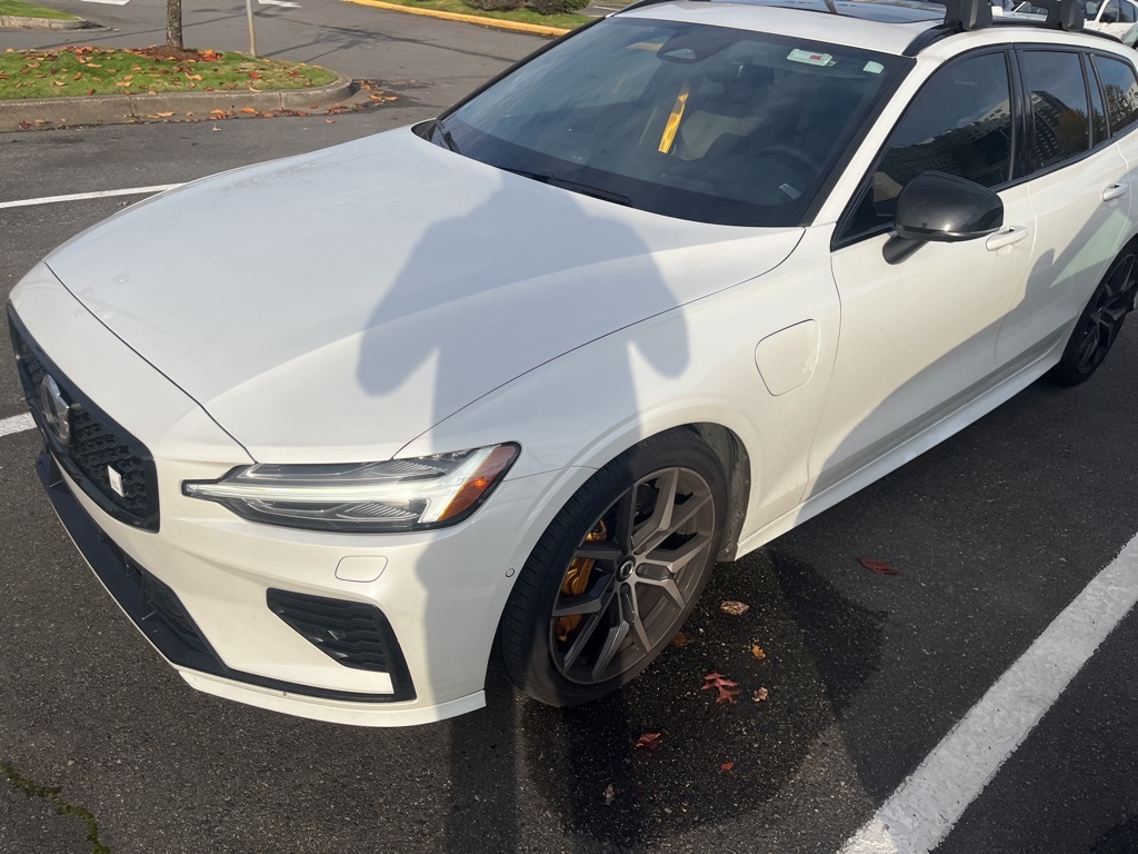 2024 Volvo V60 Recharge Plug-in Hybrid