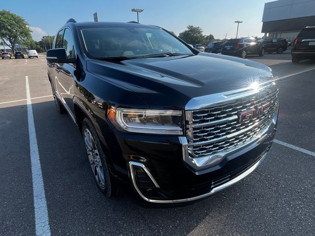 2022 GMC Acadia