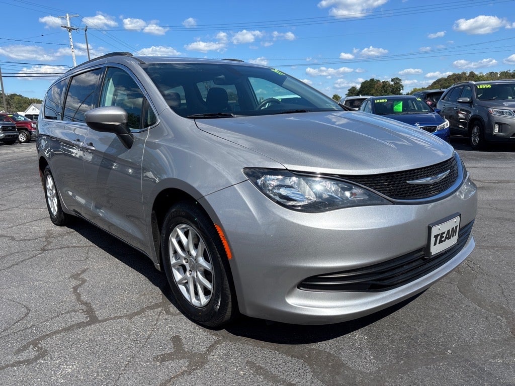 2017 Chrysler Pacifica LX