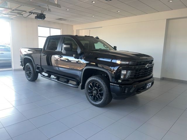 2026 Chevrolet Silverado 2500HD Custom