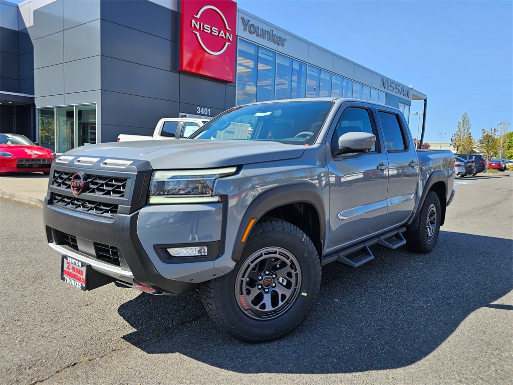 2025 Nissan Frontier