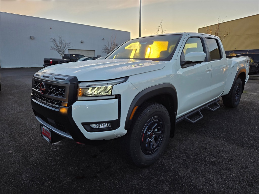2025 Nissan Frontier