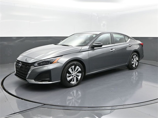 2025 Nissan Altima
