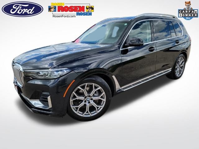 2021 BMW X7