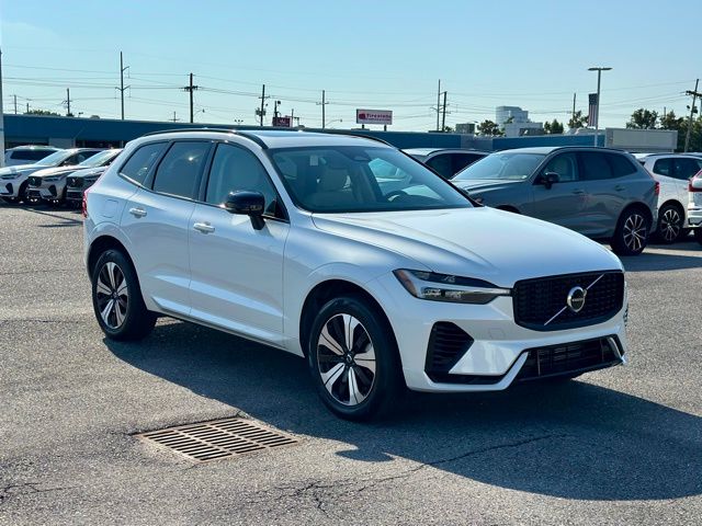 2025 Volvo Xc60 Plug-in Hybrid