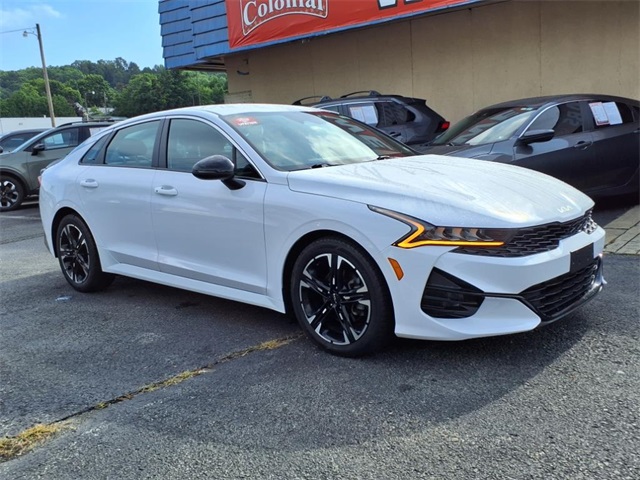 2022 Kia K5