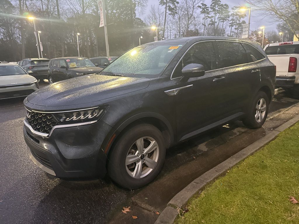 2023 Kia Sorento LX