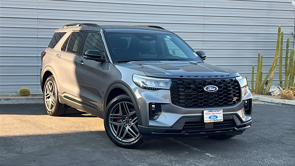 2025 Ford Explorer