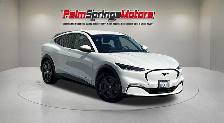 2022 Ford Mustang Mach-e