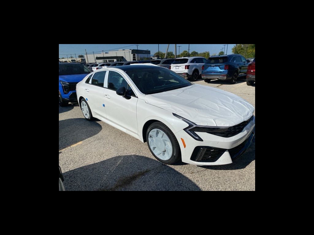 2026 Kia K5
