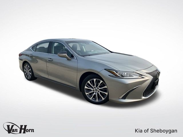 2021 Lexus ES