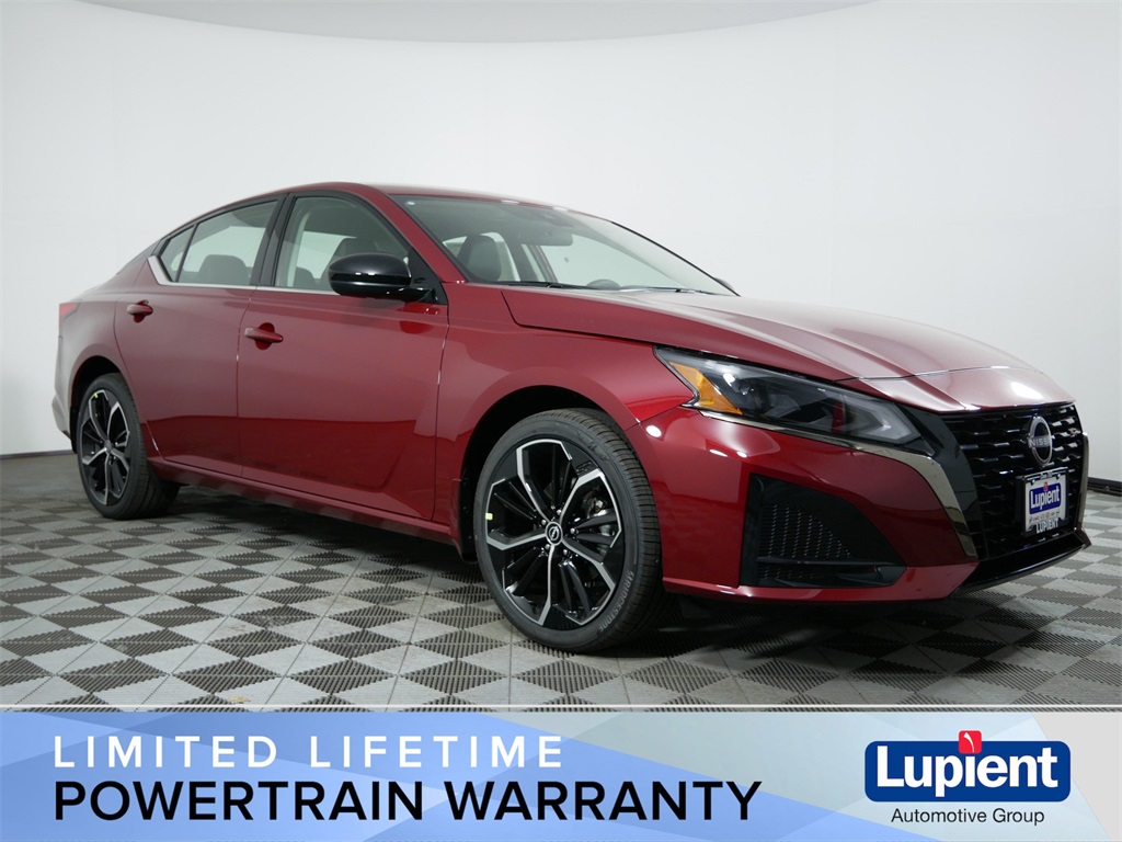 2025 Nissan Altima