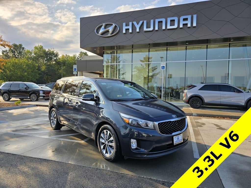 2016 Kia Sedona