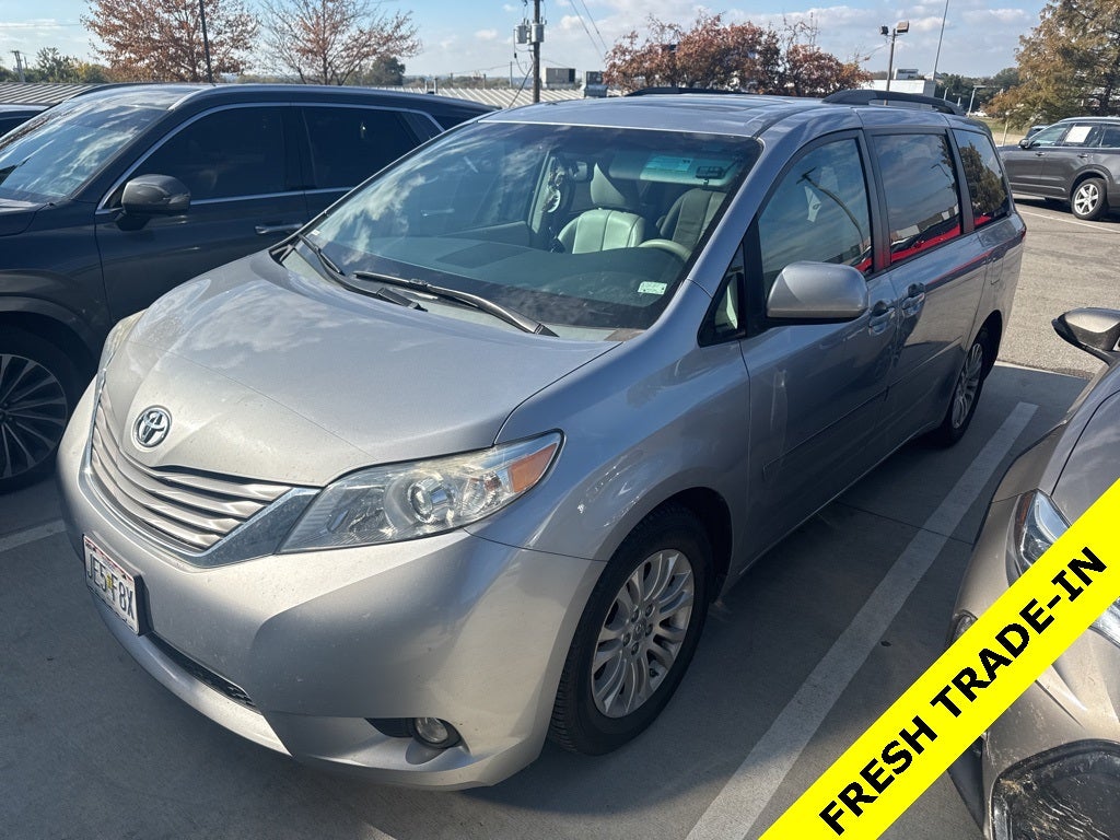 2012 Toyota Sienna