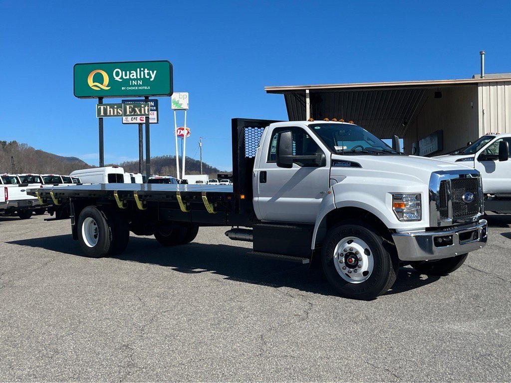 2025 Ford F-650 Straight Frame Gas