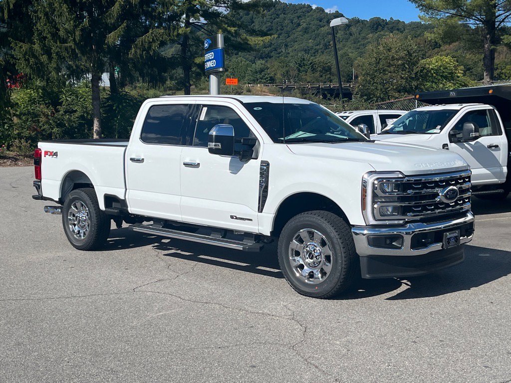 2026 Ford Super Duty F-250 SRW LARIAT