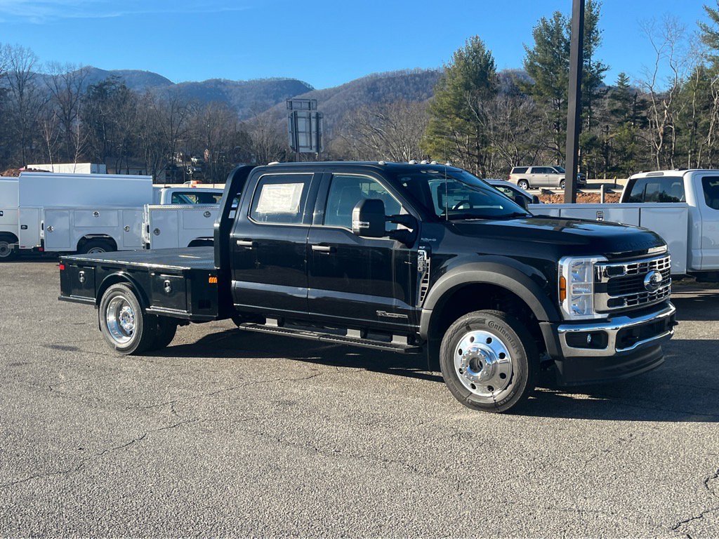 2025 Ford Super Duty F-450 DRW XLT DRW