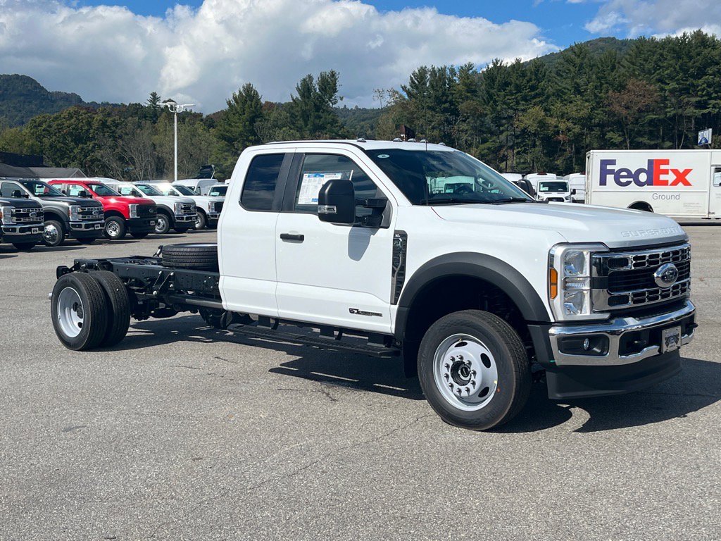 2026 Ford Super Duty F-550 DRW XL DRW