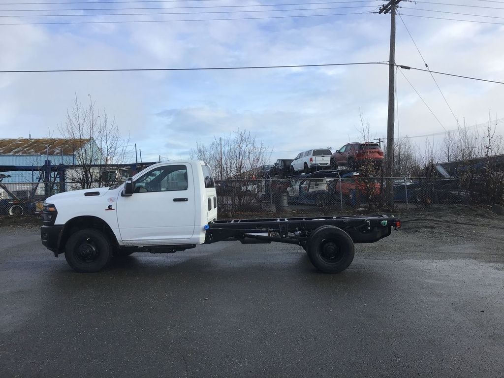 2026 Ram Ram Pickup 3500 Tradesman