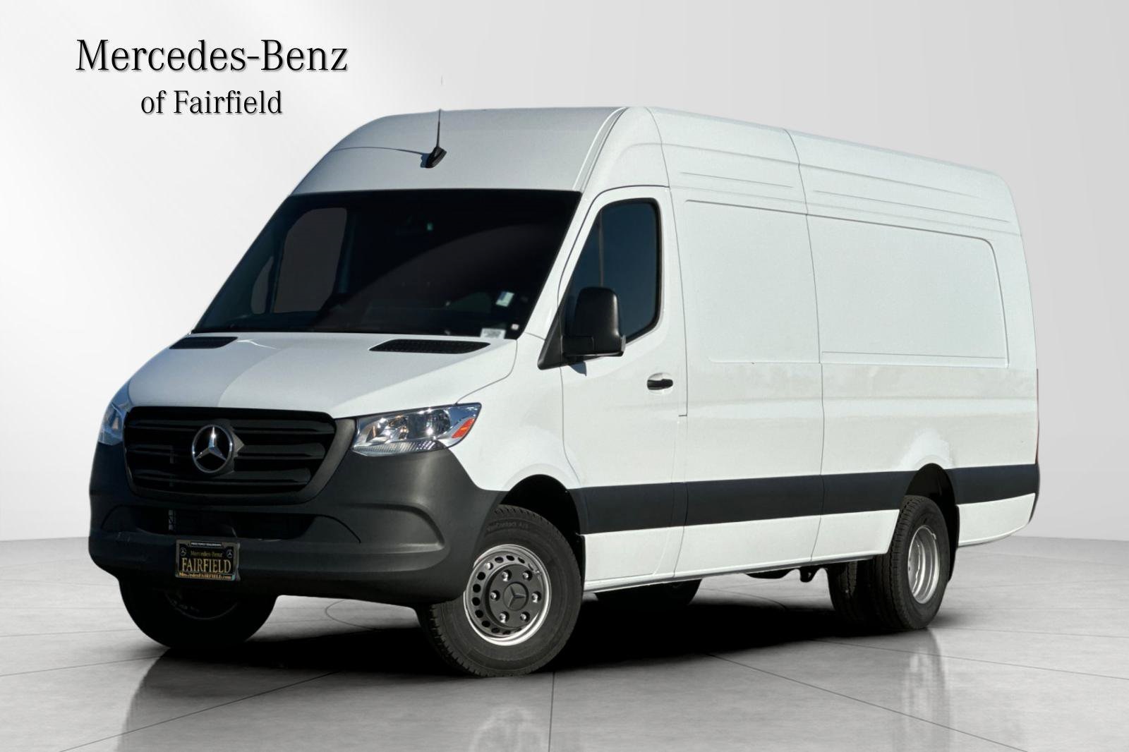 2025 Mercedes-Benz Sprinter Cargo Van