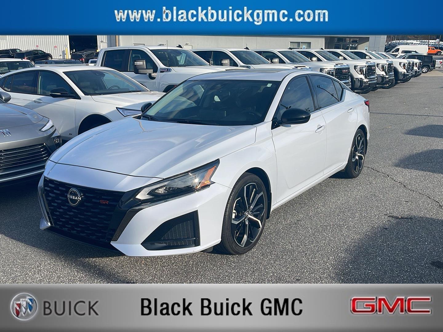 2024 Nissan Altima 2.5 SR