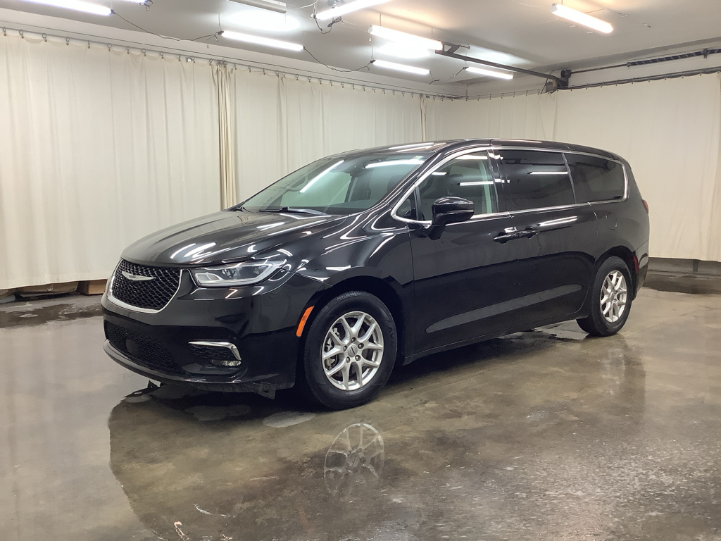 2024 Chrysler Pacifica