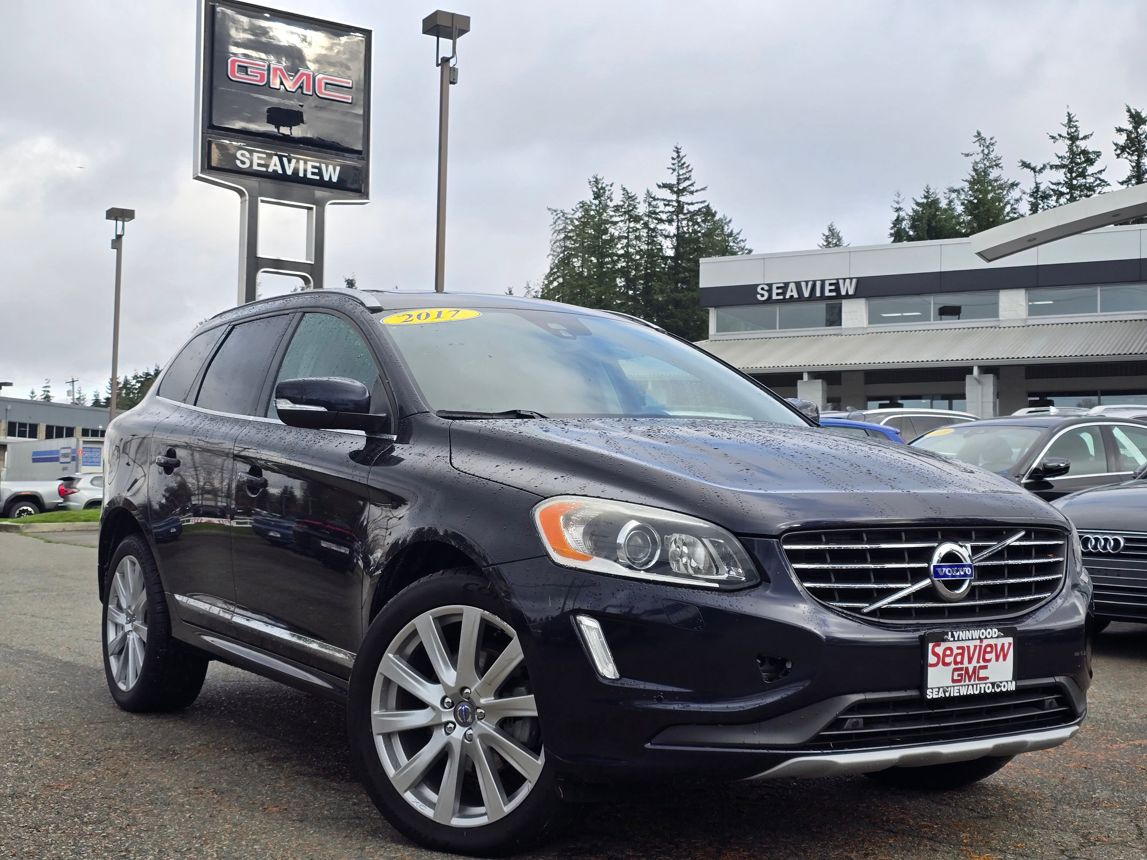2017 Volvo XC60 Inscription