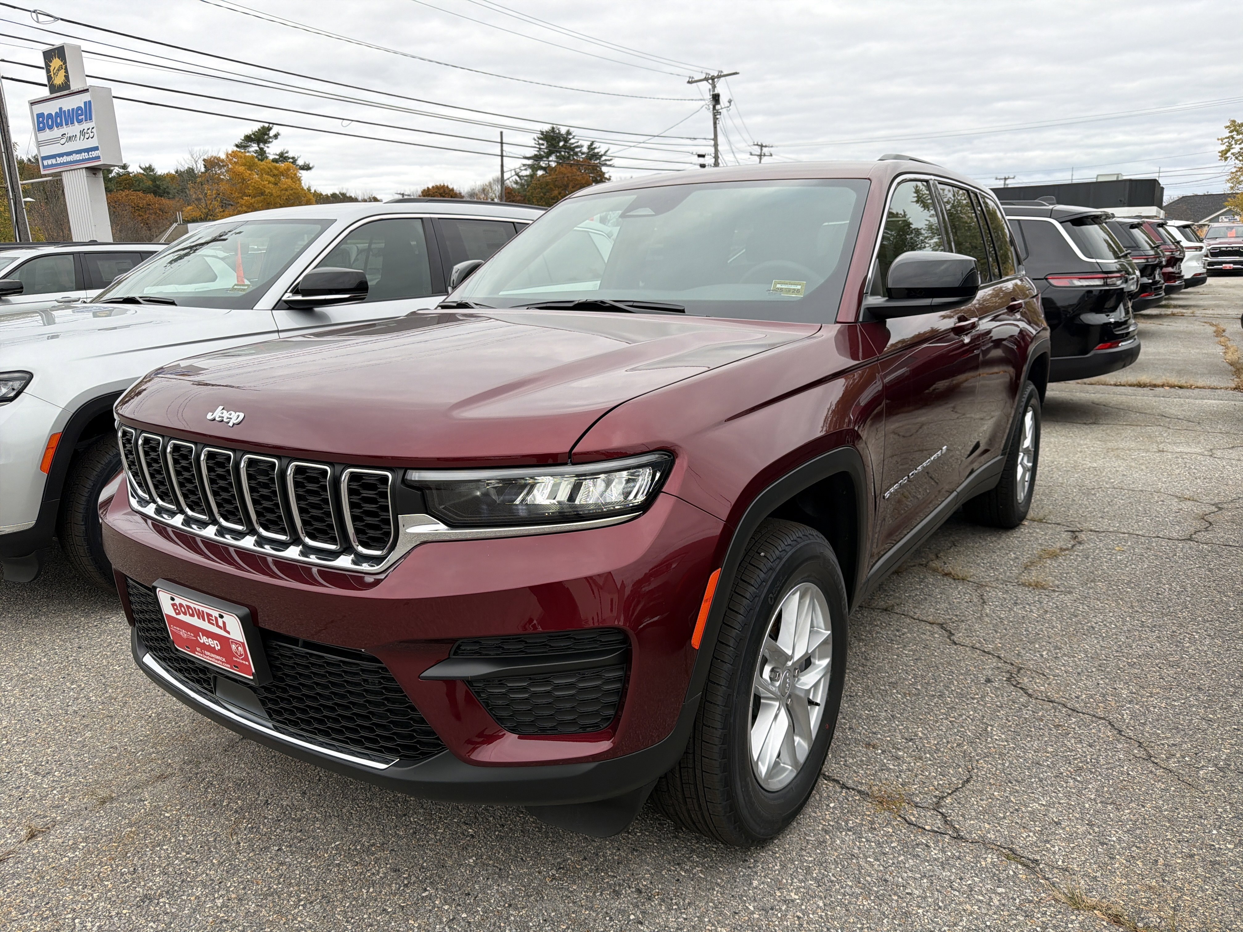 2025 Jeep Grand Cherokee Laredo X