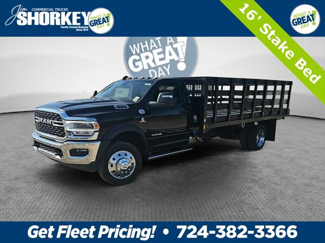 2024 Ram 5500 Chassis Cab RAM 5500 SLT CHASSIS REGULAR CAB 4X4 120' CA