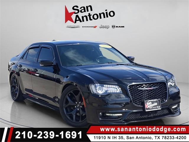 2021 Chrysler 300
