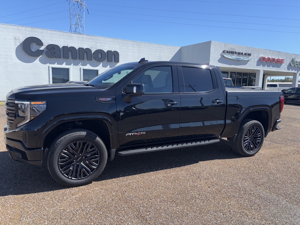 2023 GMC Sierra 1500 AT4X