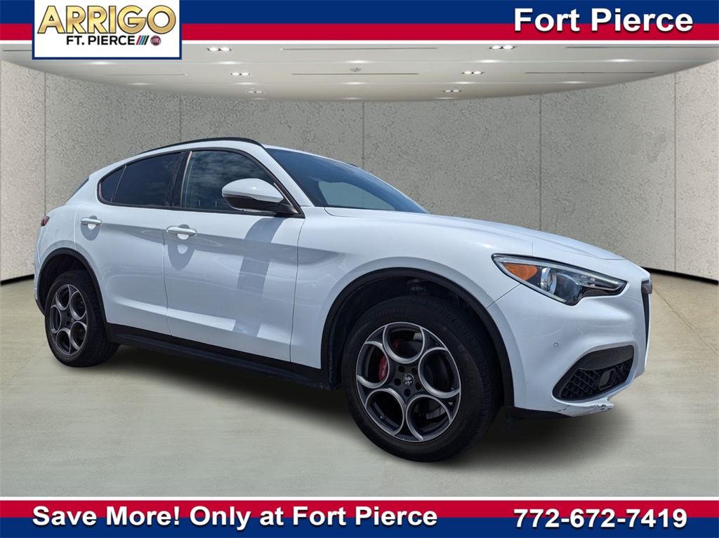 2022 Alfa Romeo Stelvio