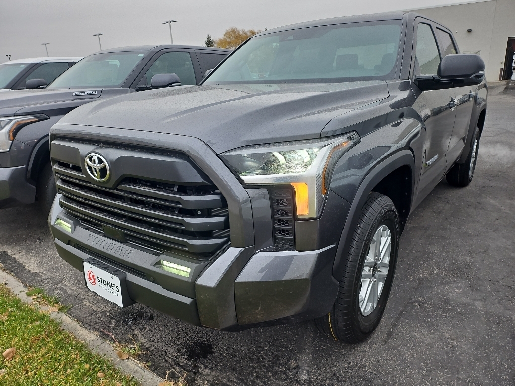 2026 Toyota Tundra 4WD SR5