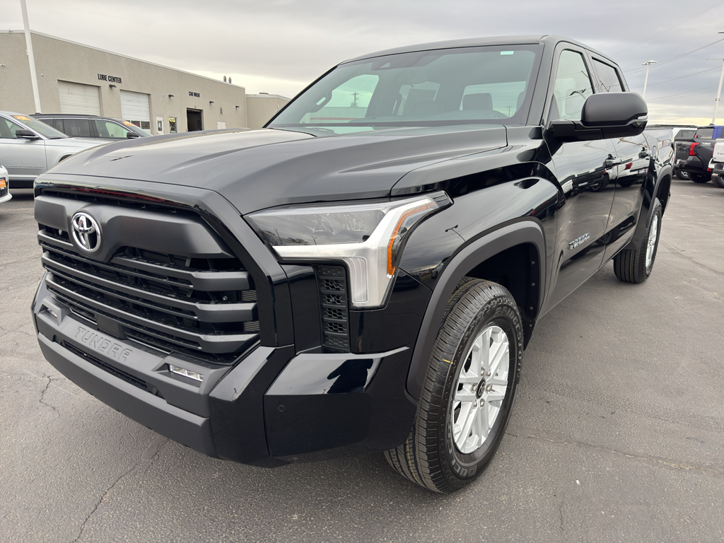 2026 Toyota Tundra 4WD SR5