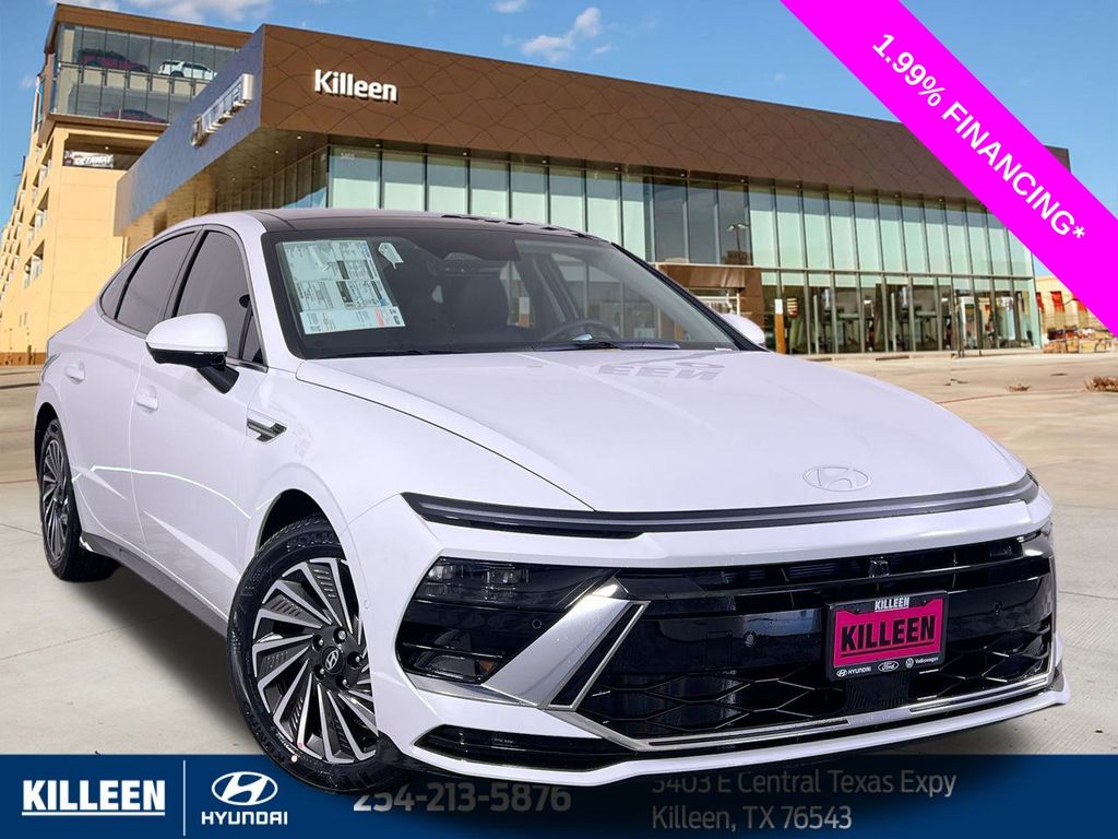 2025 Hyundai Sonata Hybrid