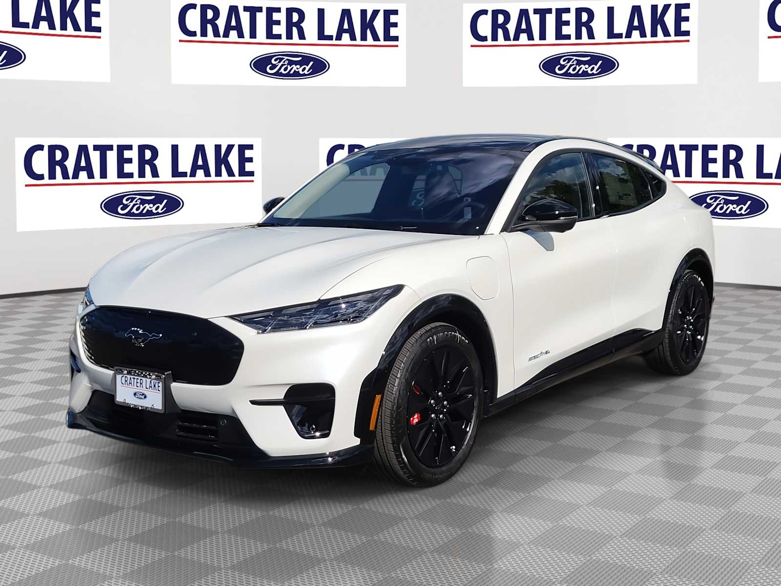 2025 Ford Mustang Mach-E Premium AWD