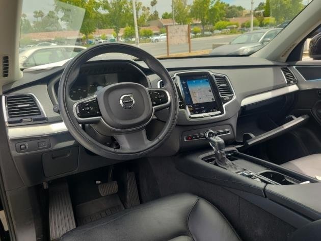 2022 Volvo XC90