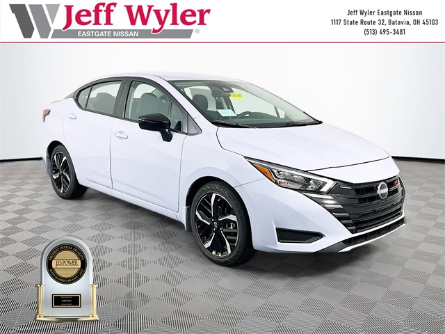 2025 Nissan Versa 1.6 SR