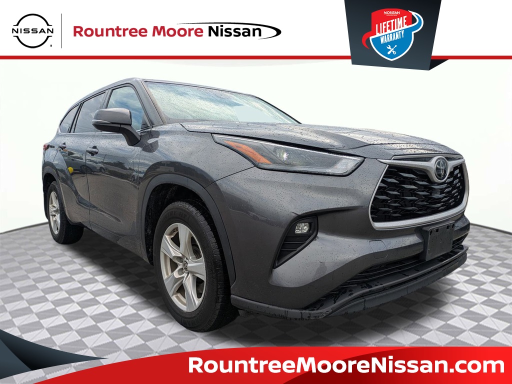 2022 Toyota Highlander LE