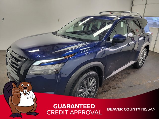 2025 Nissan Pathfinder SL