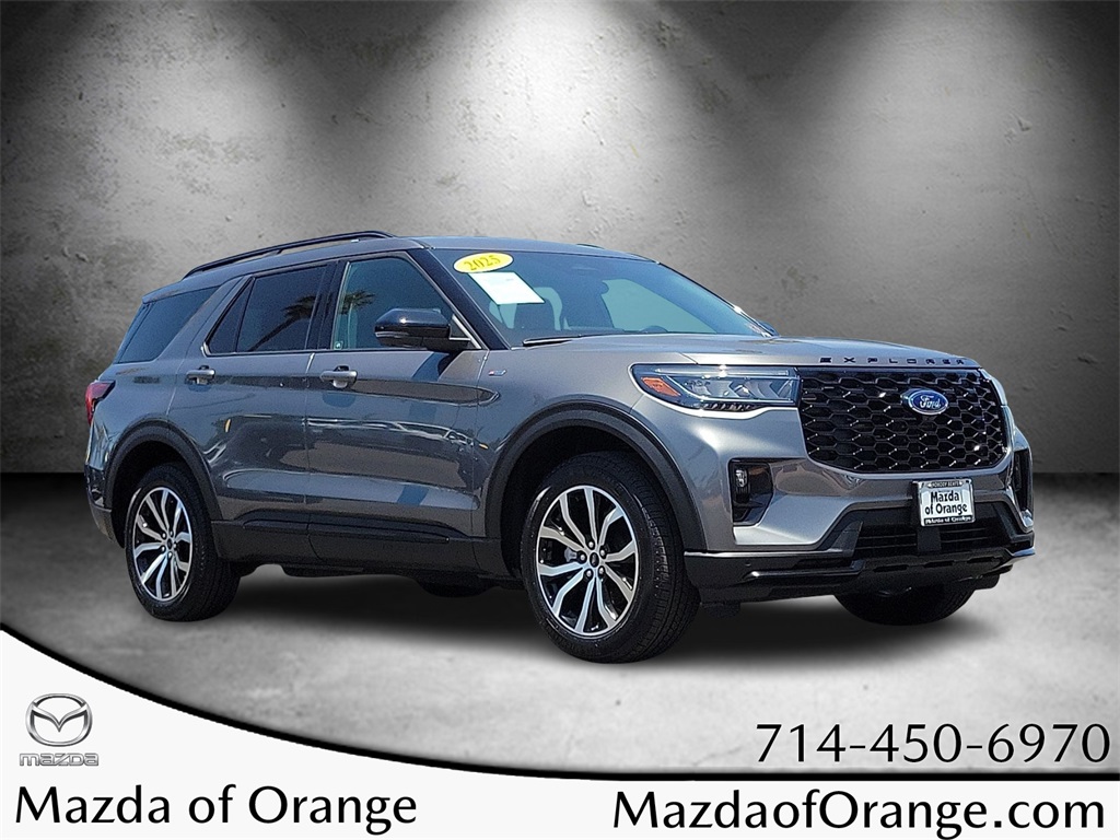 2025 Ford Explorer