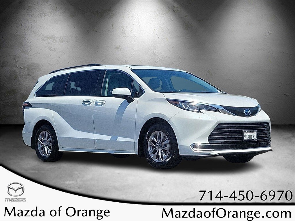 2023 Toyota Sienna
