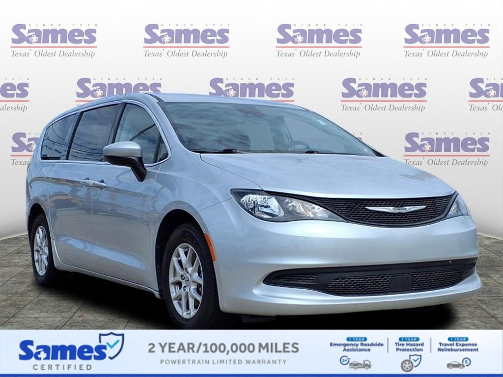 2023 Chrysler Voyager