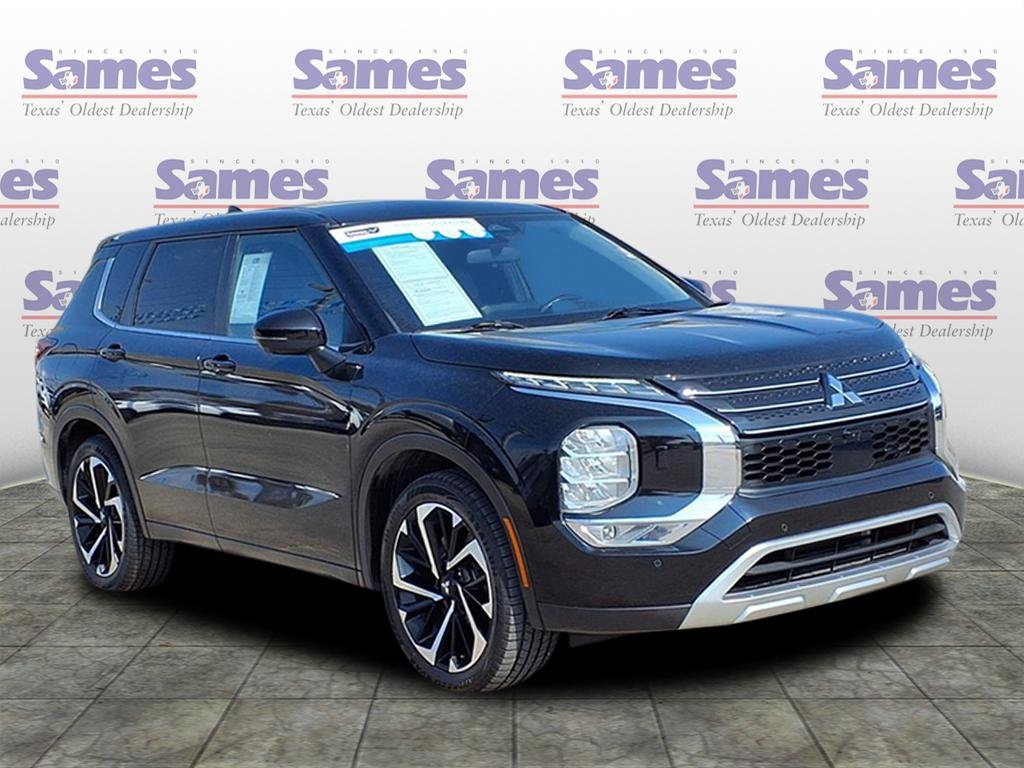 2024 Mitsubishi Outlander SE Black Edition