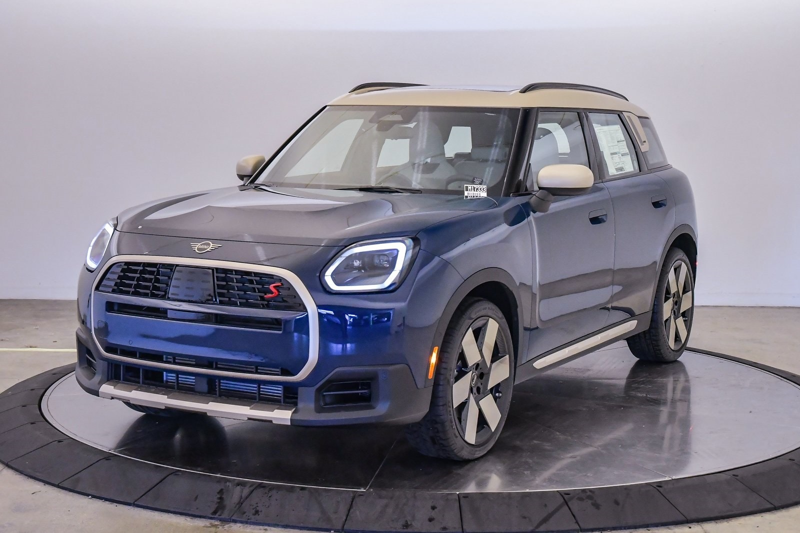 2025 MINI Countryman