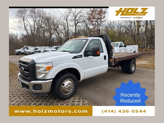 2015 Ford Super Duty F-350 DRW XL